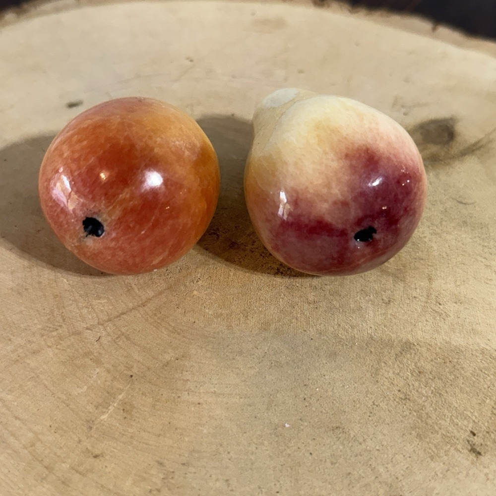 Italian Polished Alabaster/Marble Stone Fruit Small 2 Pear Carved Food MCM - Picture 4 of 5